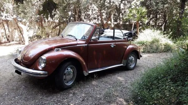 Volkswagen Maggiolino Karmann Ghia