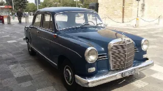 Foto 4 di 6: MERCEDES-BENZ 190 Ponton 