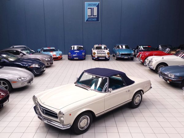 MERCEDES-BENZ SL Pagoda (1963-1971) 230 sl 