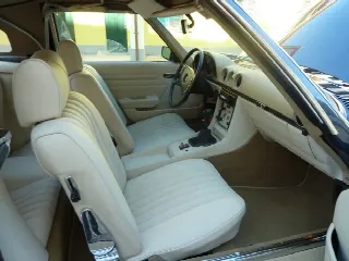 Foto 3 di 5: MERCEDES-BENZ 350 SL 