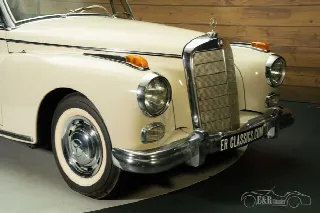 Foto 5 di 10: MERCEDES-BENZ 300 SLS