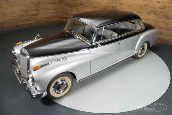 MERCEDES-BENZ 300 SLS