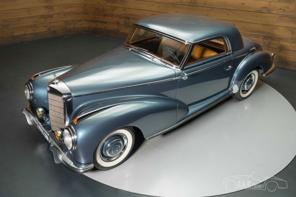 MERCEDES-BENZ 300 SLS