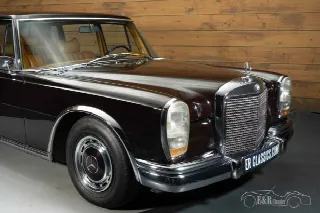 Foto 5 di 10: MERCEDES-BENZ 600