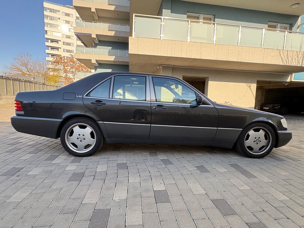 MERCEDES-BENZ 600(1963-1981)