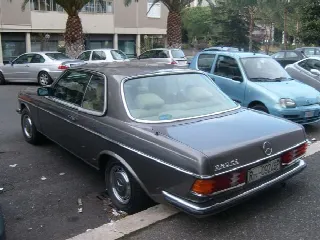 Foto 2 di 13: MERCEDES-BENZ 280 Coupè