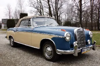 Foto 1 di 14: MERCEDES-BENZ 220 S Convertible 