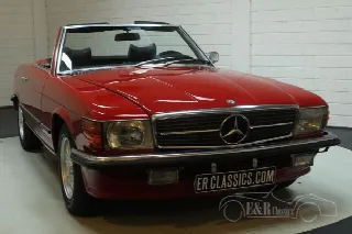 Foto 2 di 10: MERCEDES-BENZ SL(1971-1989) 280 SL 1975 