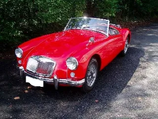 Foto 3 di 4: MG MGA 