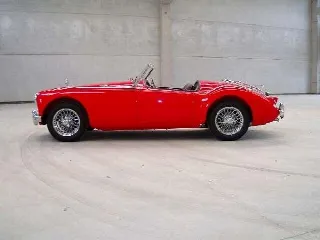 Foto 1 di 4: MG MGA 