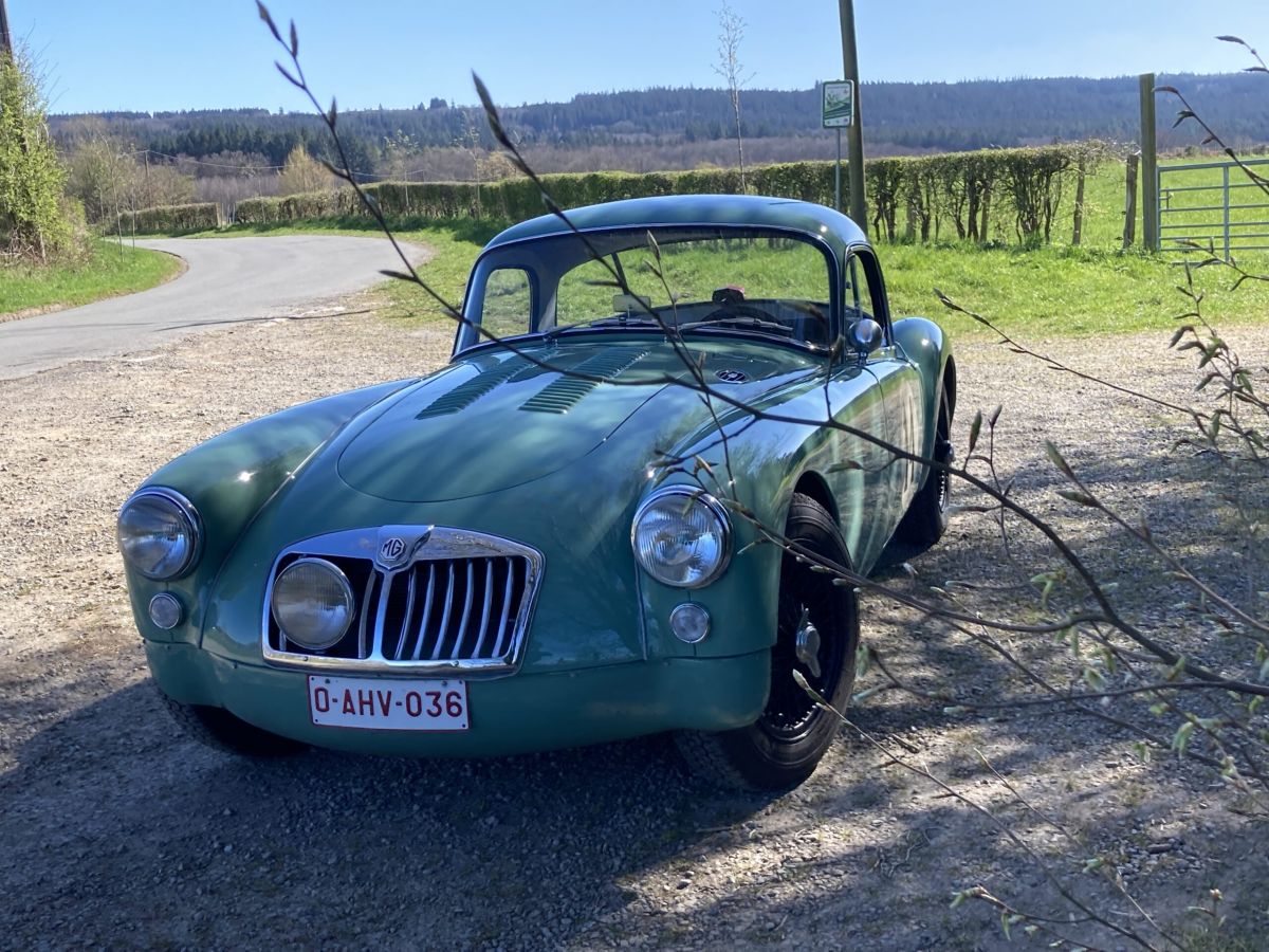 MG A MGA Coupe