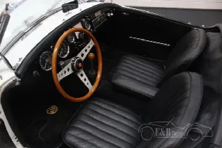 Foto 7 di 8: MG A Cabriolet 1961 Disc brakes front 