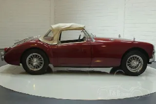 Foto 8 di 8: MG A Cabriolet 1960 Chrome wire wheels Burgundy Red 
