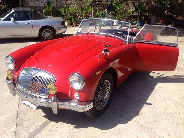 MG MGA 