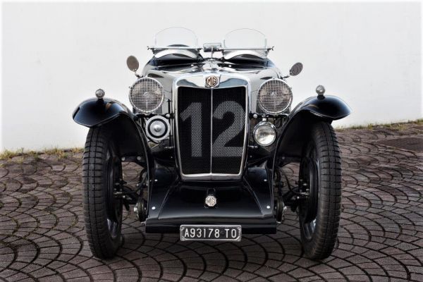 MG PA SPORT - 2 POSTI  - RESTAURATA TOTALMENTE