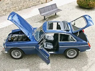 Foto 1 di 3: MG C GT 