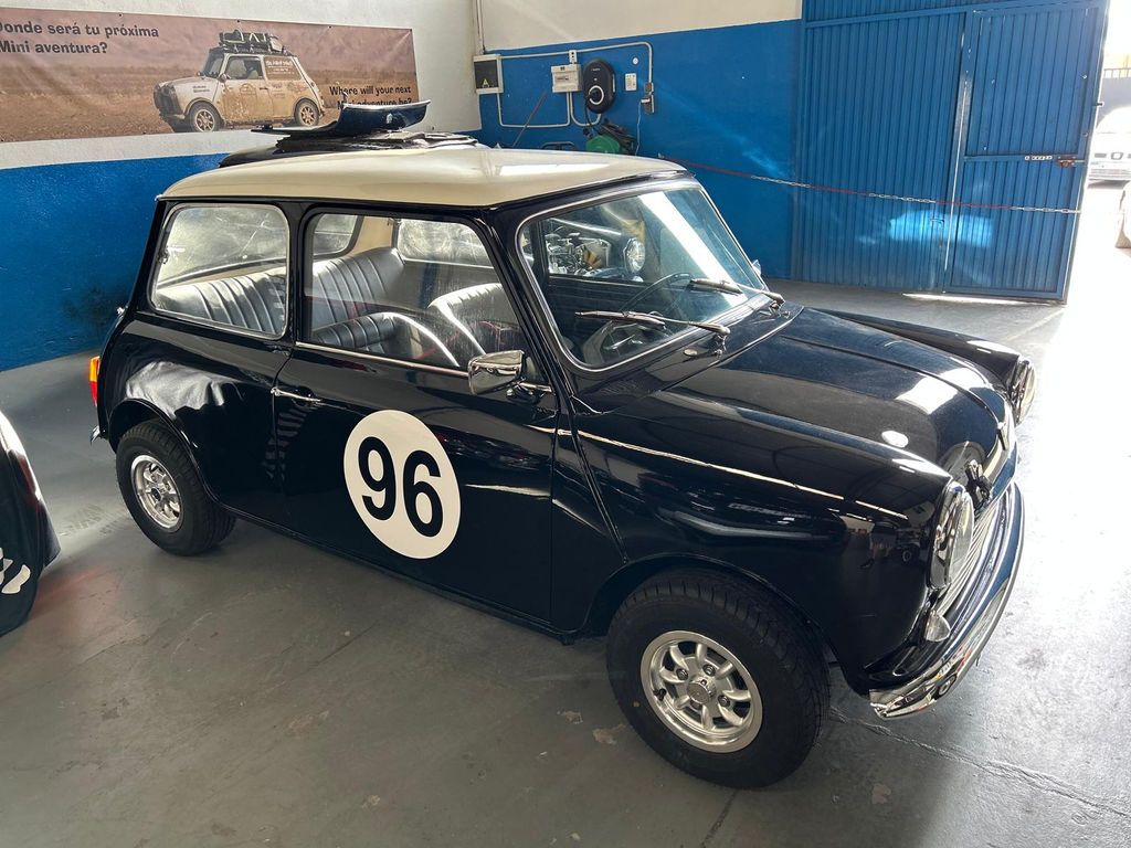 MINI (2001-)