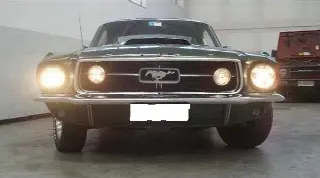 Foto 1 di 4: FORD GT Mustang 390 