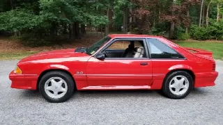 Foto 6 di 6: FORD Mustang  