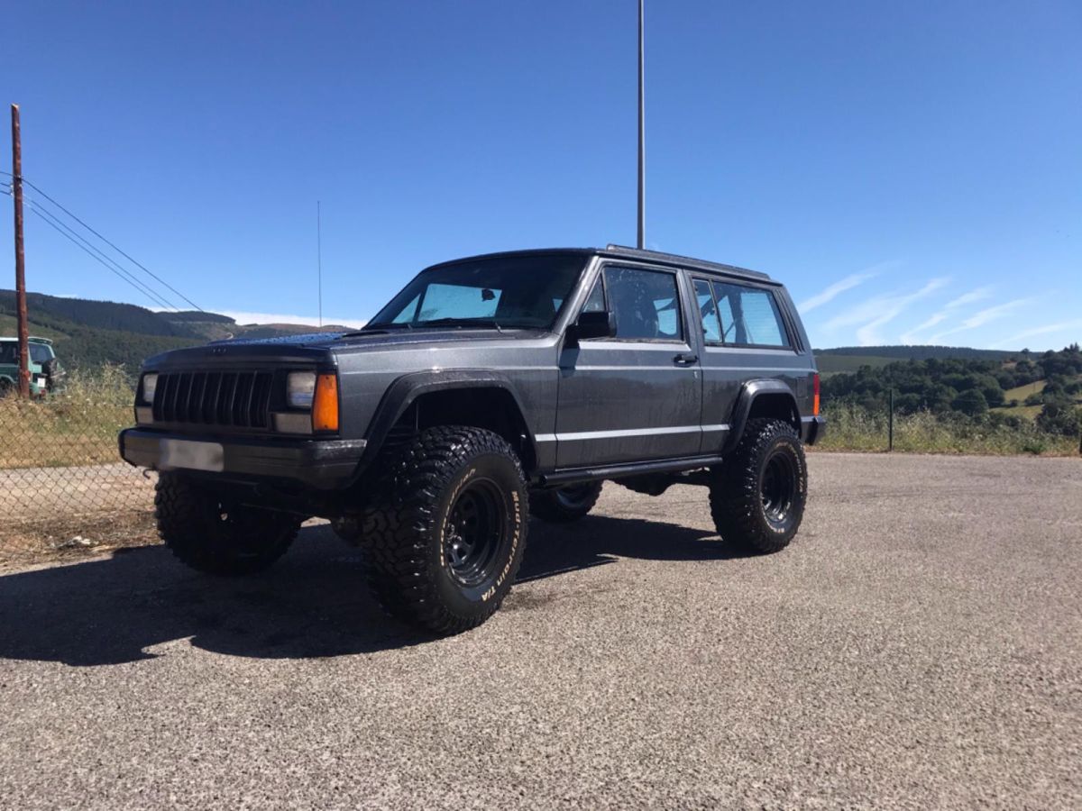 JEEP Cherokee 4.0 Limited    