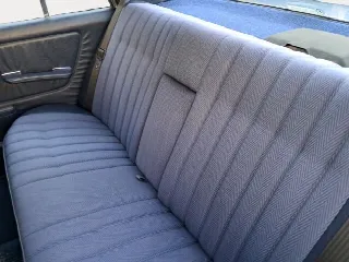 Foto 8 di 15: MERCEDES-BENZ 200 W123  