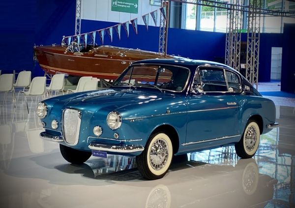 FIAT 600 Rendez Vous Vignale Michelotti 1 of 20 *SOLD*