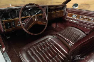 Foto 2 di 10: OLDSMOBILE Toronado
