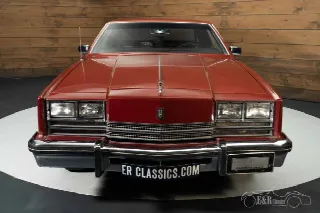 Foto 6 di 10: OLDSMOBILE Toronado