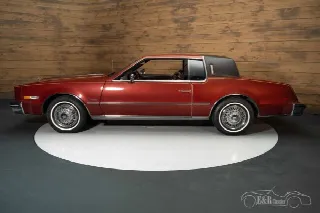 Foto 10 di 10: OLDSMOBILE Toronado