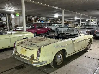 Foto 5 di 11: FIAT Spider Osca 