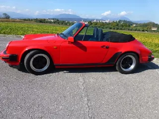 Foto 2 di 10: PORSCHE 911G"(1973-1989)" 3.2 Carrera Cabrio 