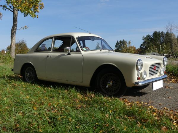 GILBERN GT 1800  