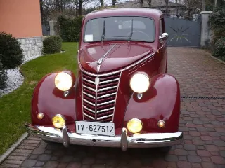 Foto 2 di 5: FIAT 1100e   