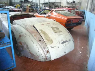 Foto 2 di 4: JAGUAR XK120 O.T.S. 