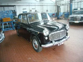Foto 2 di 10: FIAT 1100 103 G SPECIALE BERLINA 