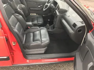 Foto 3 di 6: PEUGEOT 405 Mi16 