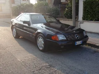 Foto 1 di 3: MERCEDES-BENZ 500SL Cabrio 