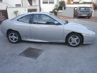 Foto 4 di 6: FIAT Coupe 1.8 i 16 v 