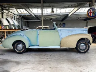 Foto 2 di 19: PACKARD One-Twenty convertible