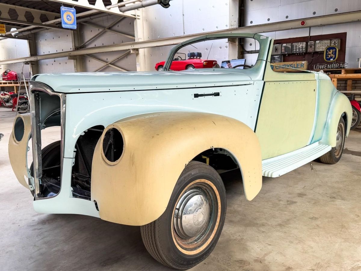 PACKARD One-Twenty convertible