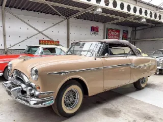 Foto 1 di 17: PACKARD Deluxe Cabriolet
