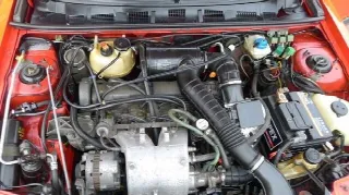 Foto 6 di 6: PEUGEOT 309 GTi 