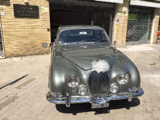Foto 5 di 14: JAGUAR 3.8 S  