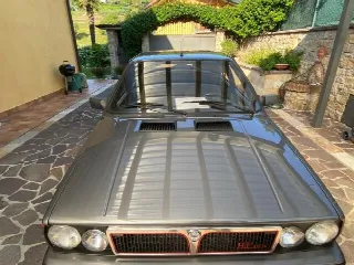 Foto 1 di 7: LANCIA Delta HF 4WD  2.0 i.e. turbo 8 valvole stradale  