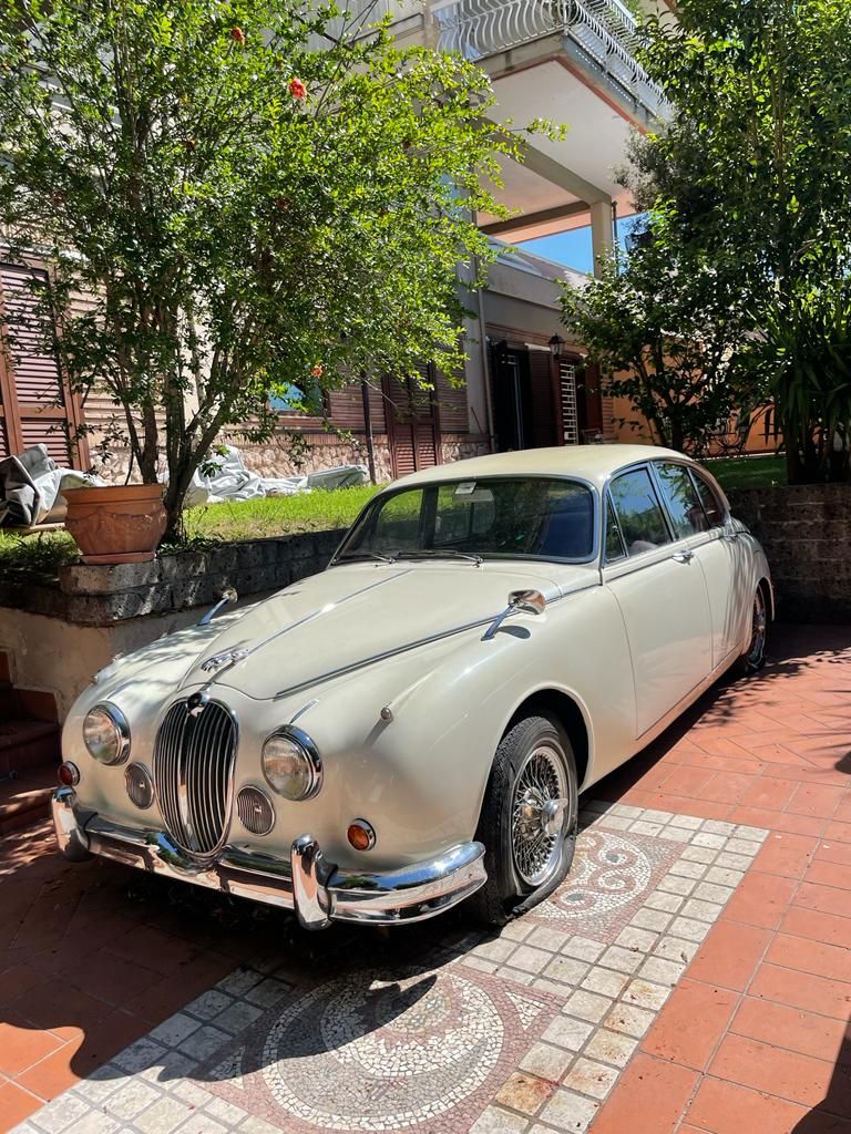 JAGUAR MKII 3.8       