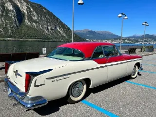 Foto 3 di 7: CHRYSLER NewYorker IV Deluxe St. Regis 