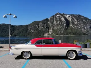 Foto 1 di 7: CHRYSLER NewYorker IV Deluxe St. Regis 