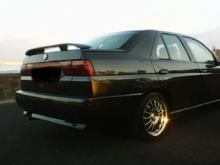 Foto 4 di 9: ALFA ROMEO 155 ts 