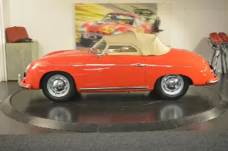 Foto 6 di 9: PORSCHE 356 Speedster  