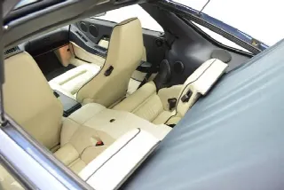 Foto 5 di 6: PORSCHE 928 S4 